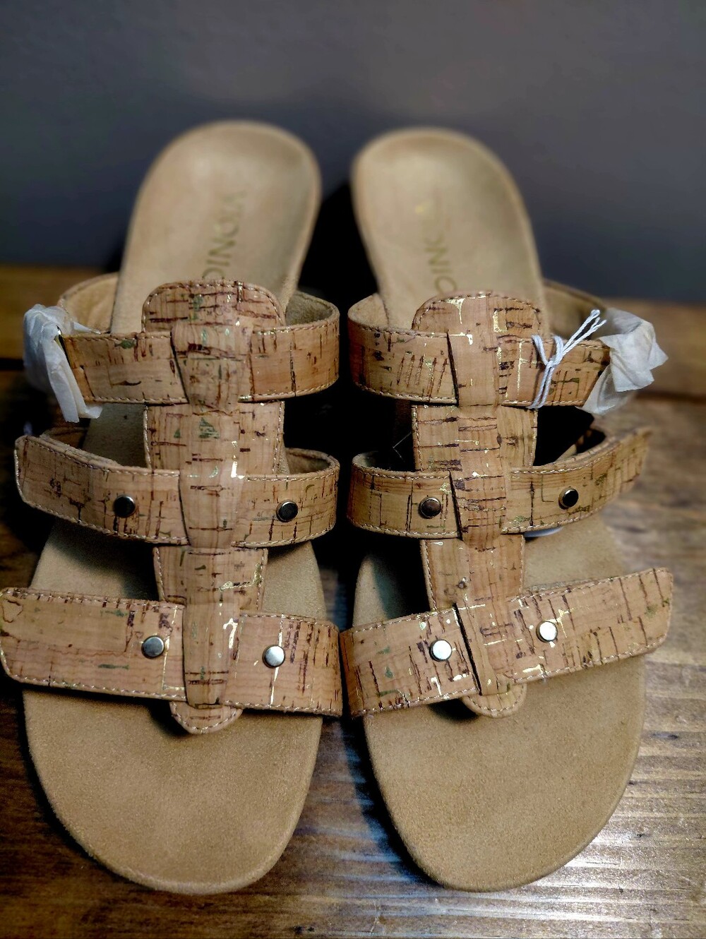 NWT Sz 9 Vionic Orthaheel Park Radia Adjustable Straps Wedge Slides Gold Cork